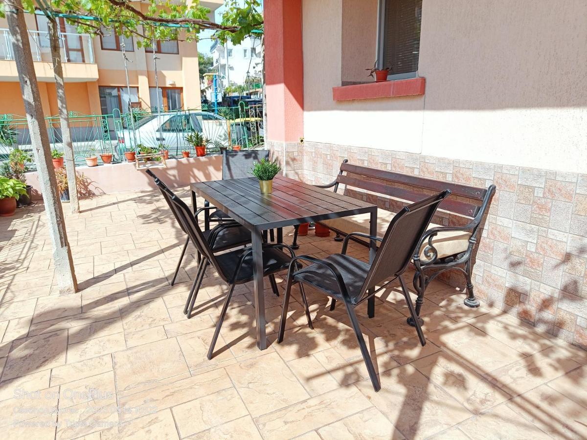 Hotel Moni 85 Family House Sozopol Esterno foto