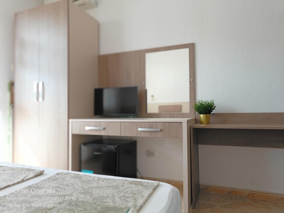 Hotel Moni 85 Family House Sozopol Esterno foto